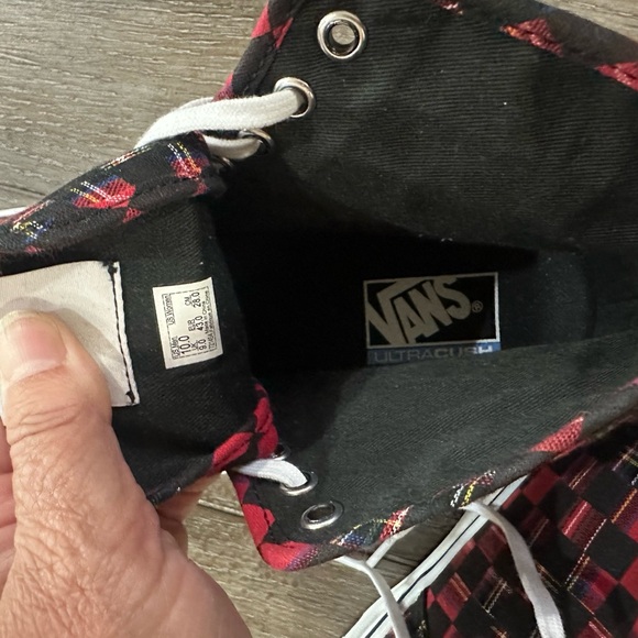 Vans Hi-Top Sneakers - Picture 10 of 12